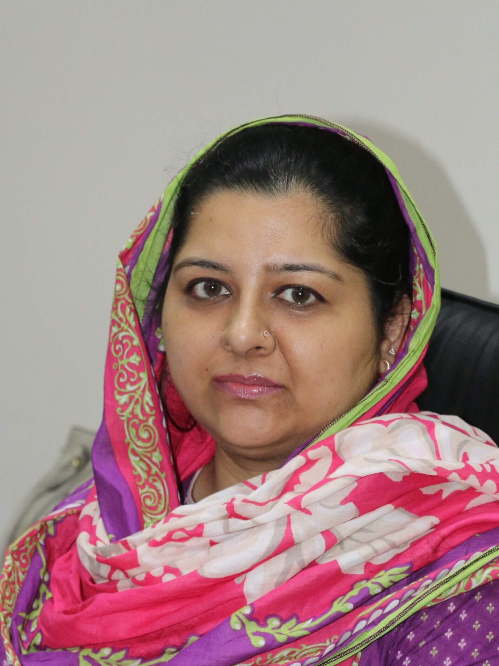 Prof. Dr . Shamaila Khalid